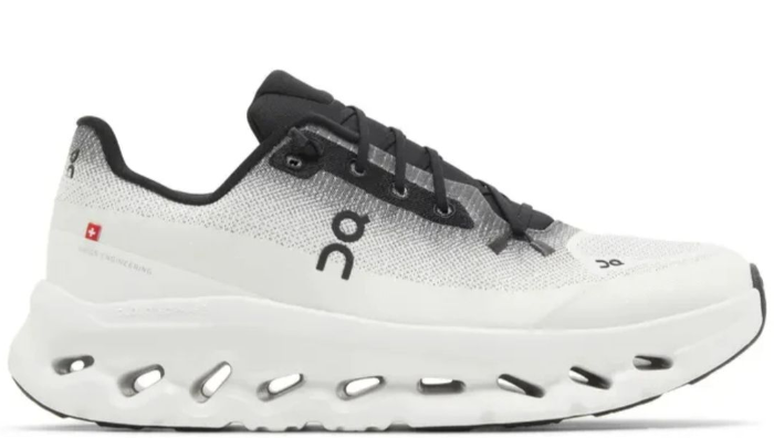 Cloudtilt On Running 'Black Ivory' (Unisex)